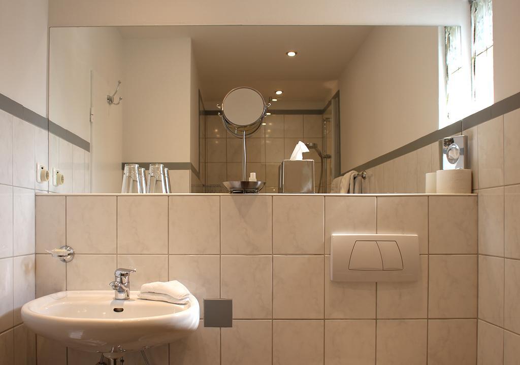 Hotel Zur Sonne 림스팅 외부 사진